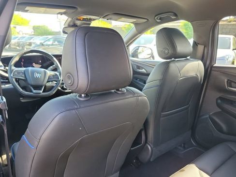 Used 2025 Buick Envista Sport Touring w/ Convenience I Package FWD image 11
