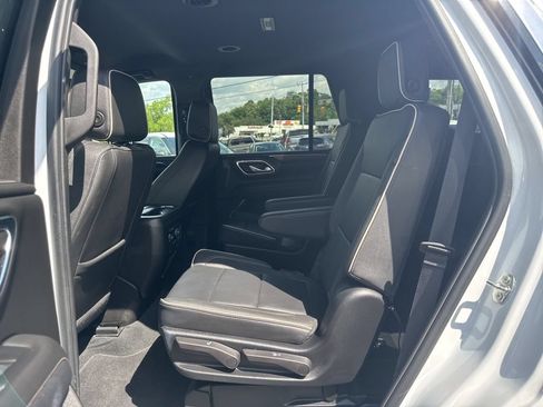 Used 2024 Chevrolet Tahoe Premier RWD image 22