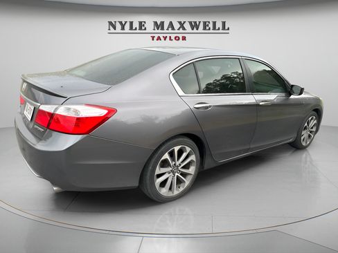 Used 2014 Honda Accord Sport image 4
