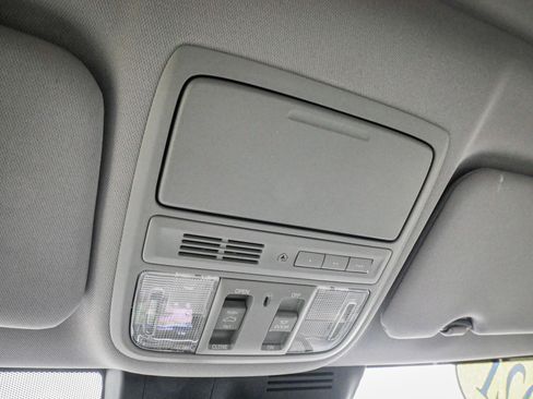 Used 2021 Honda CR-V Touring image 27