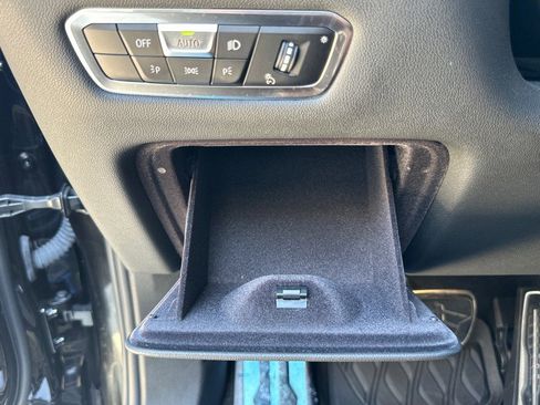 Certified 2022 BMW X5 xDrive40i w/ M Sport Package image 35