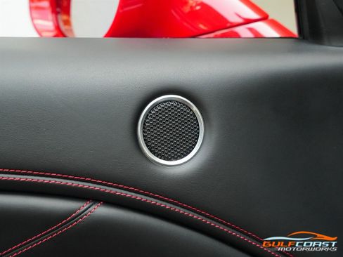 Used 2015 Ferrari California T image 28