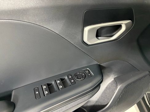 New 2026 Kia K4 FWD image 20
