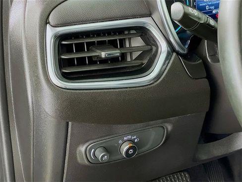 Used 2023 Chevrolet Equinox LT w/ Driver Convenience Package image 13