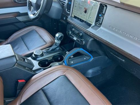 Used 2021 Ford Bronco Outer Banks image 17