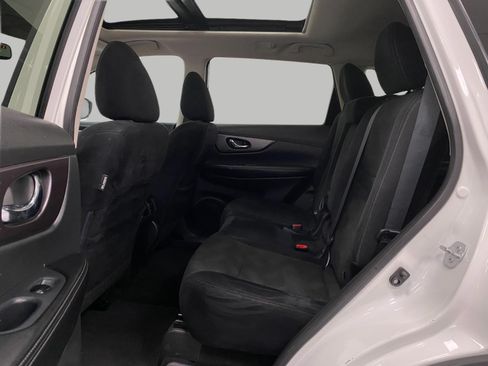 Used 2015 Nissan Rogue SV w/ SV Moonroof Package AWD/4WD image 24