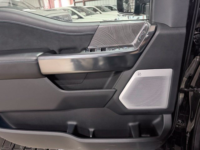Used 2025 Ford F350 Platinum AWD/4WD image 33