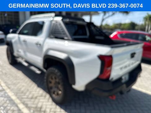 Used 2025 Toyota Tacoma 4x4 Double Cab Hybrid image 3