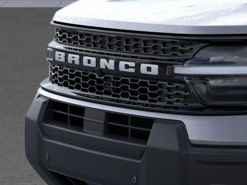New 2025 Ford Bronco Sport Outer Banks w/ Outer Banks Tech Package+ AWD/4WD image 17