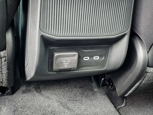New 2026 Jeep Cherokee Overland AWD/4WD image 37