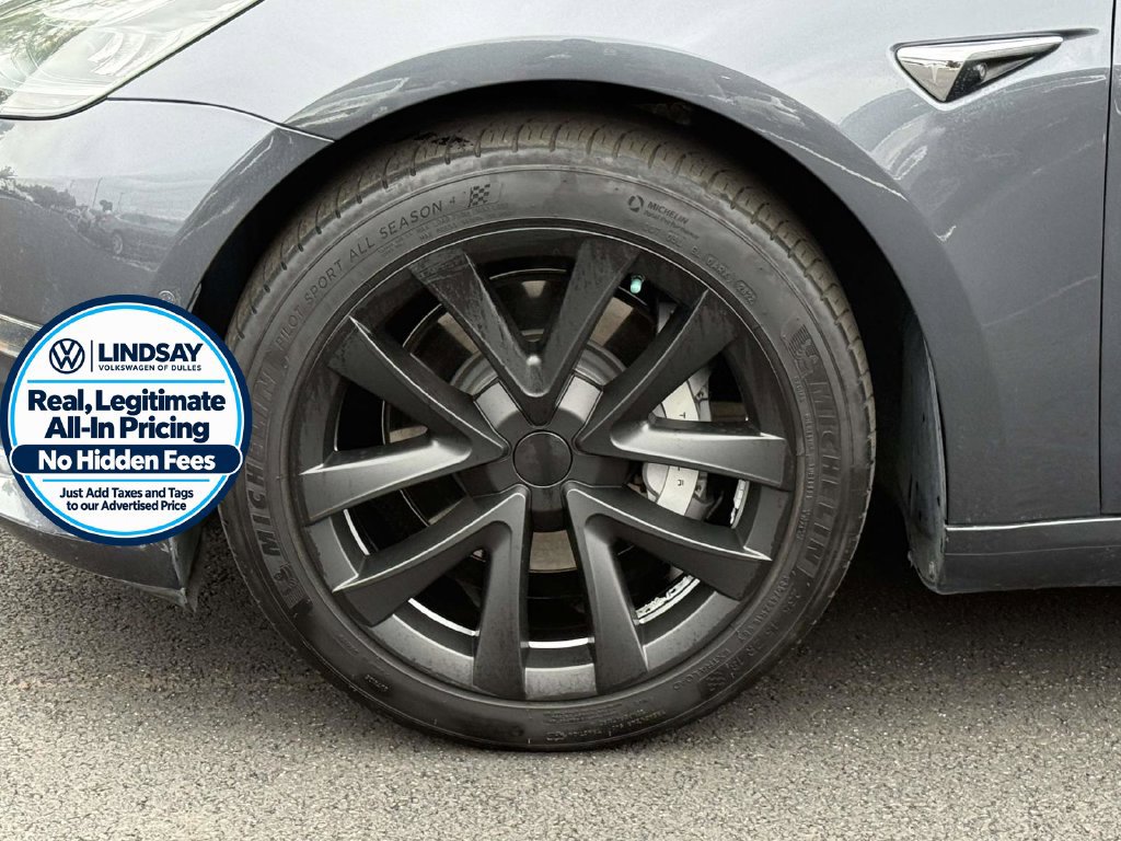 Used 2018 Tesla Model 3 Long Range RWD image 8