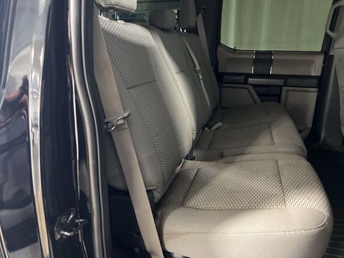 Used 2017 Ford F150 XLT image 19