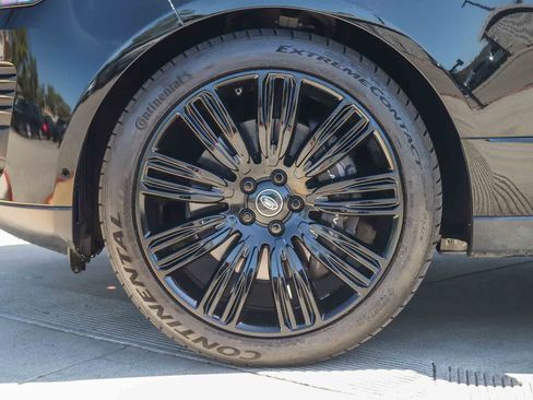 Used 2020 Land Rover Range Rover HSE AWD/4WD image 9