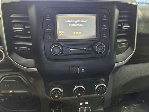 Used 2021 RAM 2500 Big Horn image 28