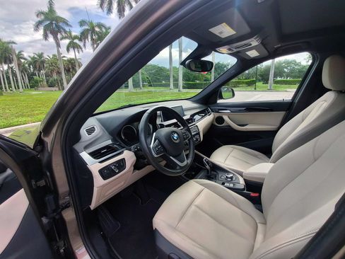 Used 2020 BMW X1 sDrive28i w/ Convenience Package FWD image 6