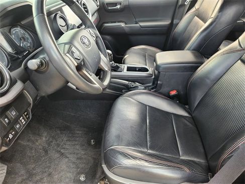 Used 2020 Toyota Tacoma TRD Pro image 9