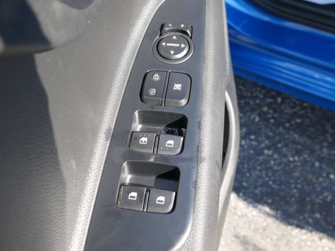 Used 2023 Kia Rio S w/ Technology Package FWD image 21