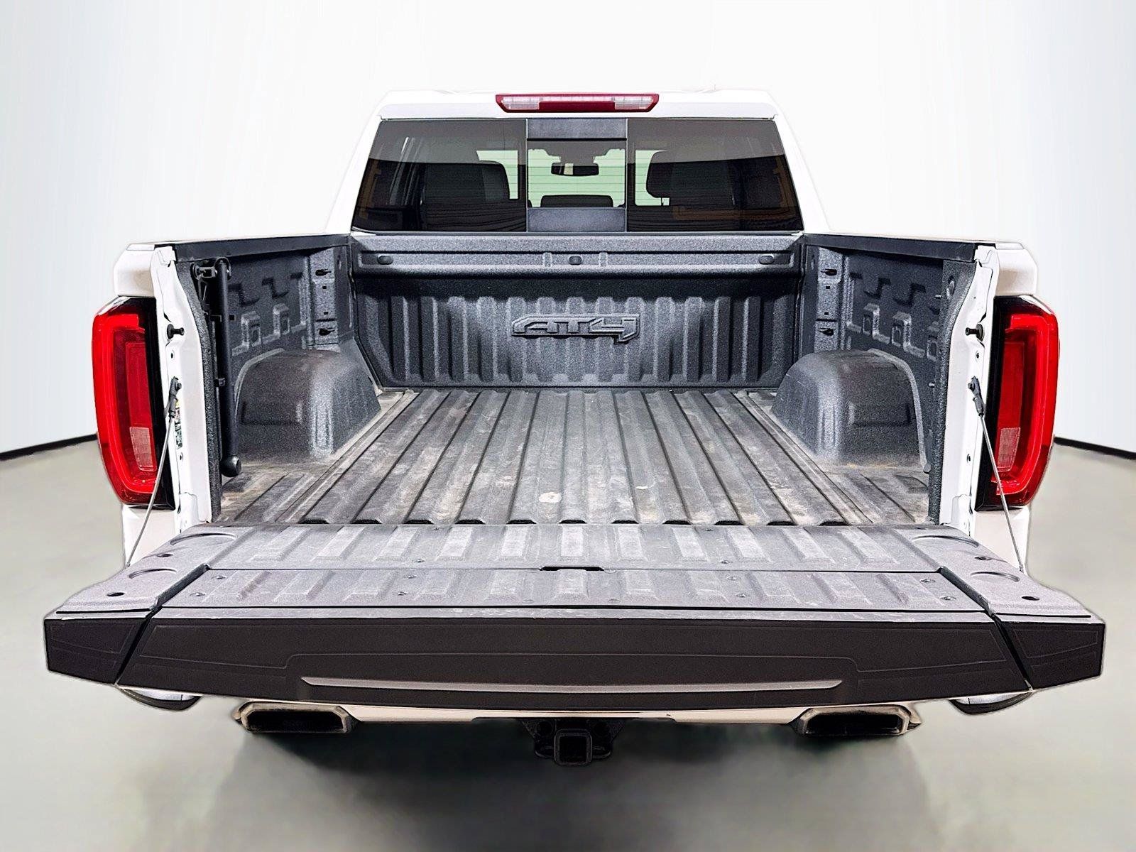 Used 2024 GMC Sierra 1500 AT4 w/ AT4 Preferred Package AWD/4WD image 25