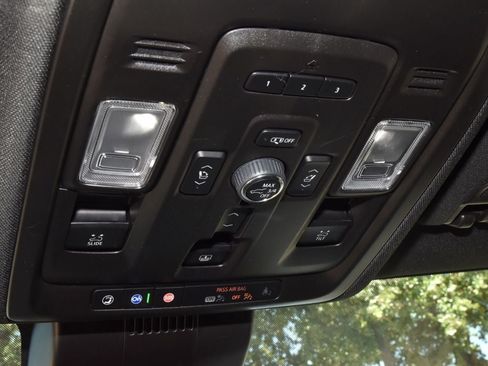 Used 2023 GMC Yukon Denali w/ LPO, Floor Liner Package AWD/4WD image 33