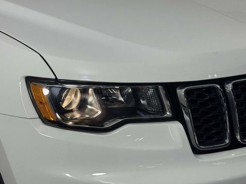 Used 2021 Jeep Grand Cherokee Limited AWD/4WD image 15