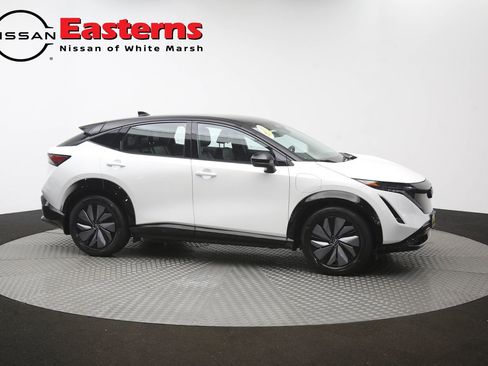 Used 2024 Nissan Ariya AWD image 45