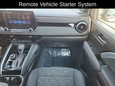 Used 2023 Chevrolet Colorado Z71 w/ Z71 Convenience Package 2 image 24