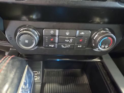Used 2020 Ford F150 XLT w/ Equipment Group 302A Luxury AWD/4WD image 27