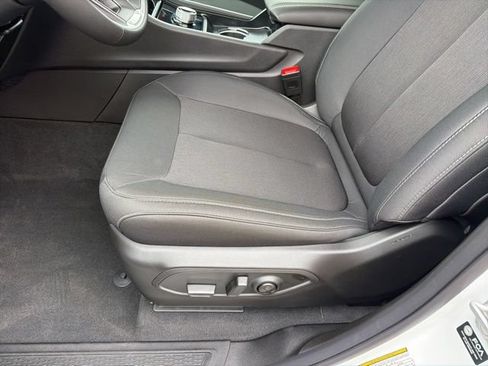 New 2026 Jeep Grand Cherokee Laredo RWD image 10