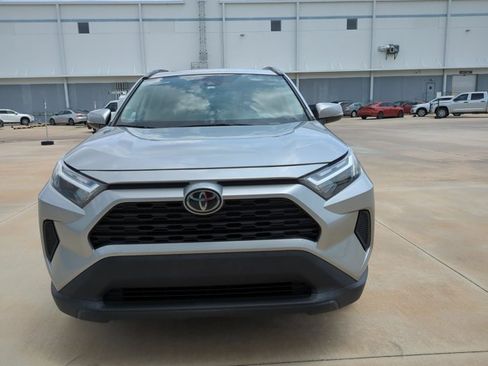 Certified 2023 Toyota RAV4 XLE w/ Convenience Package FWD image 2