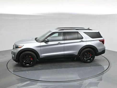 Used 2023 Ford Explorer ST w/ Equipment Group 401A image 47