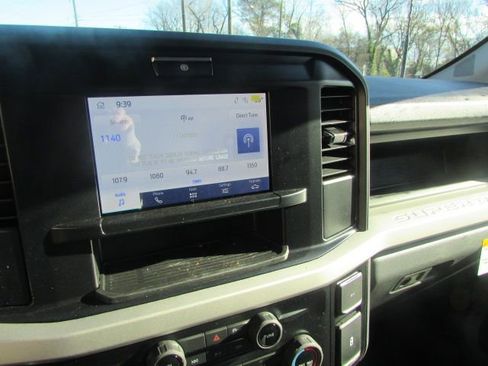 New 2026 Ford F550 4x4 Crew Cab image 11