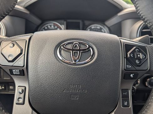 Certified 2023 Toyota Tacoma TRD Off-Road w/ Black Out Package (TMS) AWD/4WD image 22