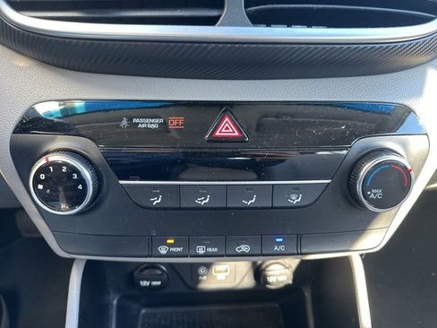 Used 2020 Hyundai Tucson SE image 14