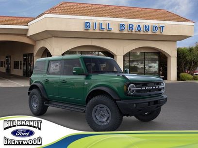 New 2025 Ford Bronco Outer Banks w/ Sasquatch Package