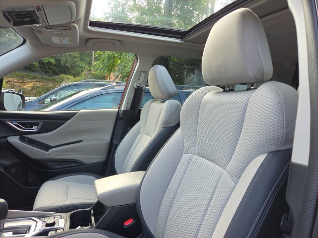 Used 2023 Subaru Forester Premium AWD/4WD image 7