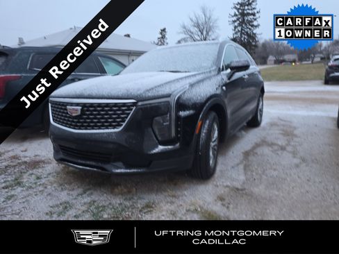 Used 2025 Cadillac XT4 Premium Luxury image 1