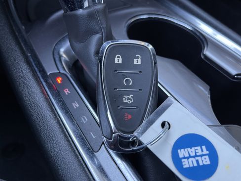 Used 2023 Chevrolet Malibu LT image 40