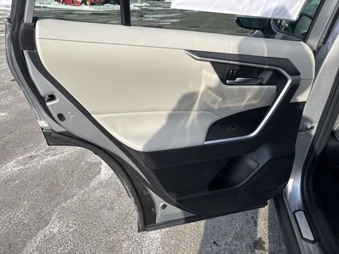 Certified 2023 Toyota RAV4 XLE image 18