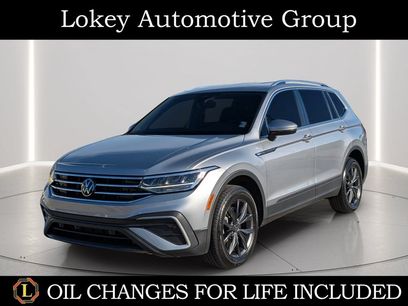 Used 2023 Volkswagen Tiguan SE