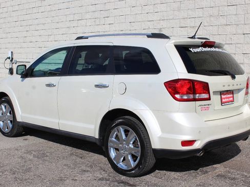 Used 2013 Dodge Journey Crew w/ Navigation & Sound Group I image 3