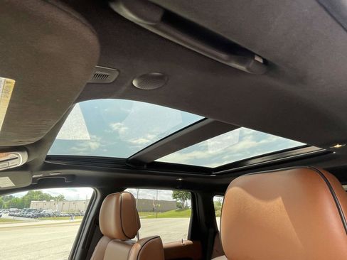 Used 2018 Jeep Grand Cherokee Summit AWD/4WD image 15