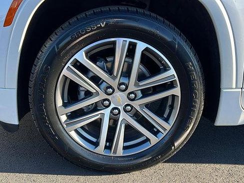 Certified 2023 Chevrolet Traverse High Country w/ LPO, Floor Liner Package image 10