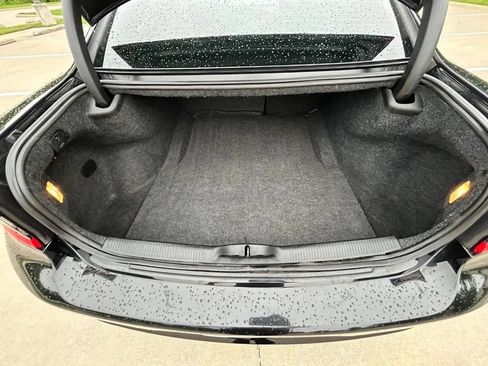 Used 2019 Dodge Charger SXT w/ Leather Interior Group RWD image 11