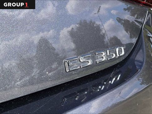 Used 2025 Lexus ES 350 w/ Premium Package image 27