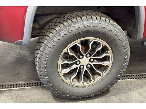 Used 2018 Chevrolet Colorado ZR2 image 4