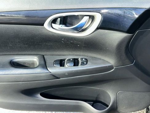 Used 2019 Nissan Sentra SV w/ Protection Package image 13