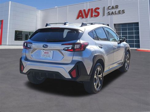 Used 2024 Subaru Crosstrek 2.0i Premium image 6
