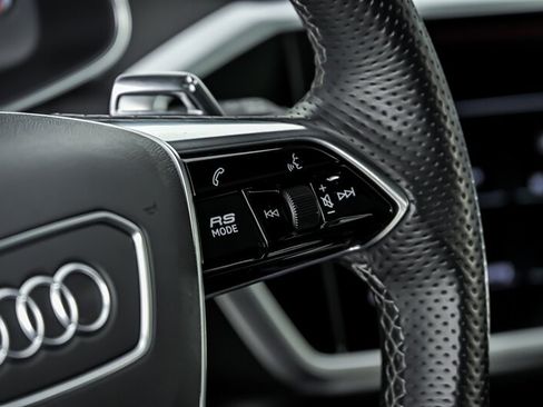Used 2021 Audi RS 6 AWD/4WD image 22