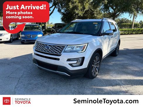 Used 2017 Ford Explorer Platinum AWD/4WD image 1