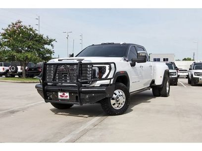 Used 2024 GMC Sierra 3500 Denali w/ Denali Reserve Package